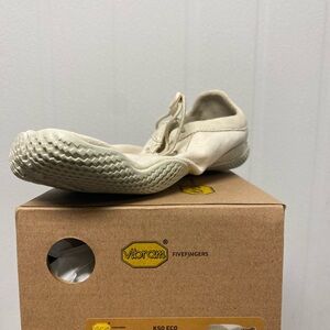 Vibram FiveFingers KSO ECO Off-White Shoes
